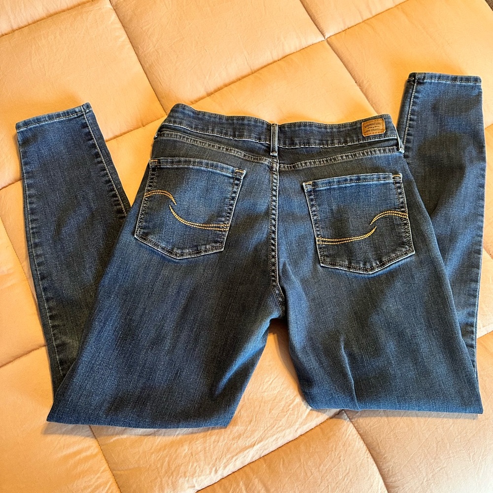 Classic Blue Women's Jeans